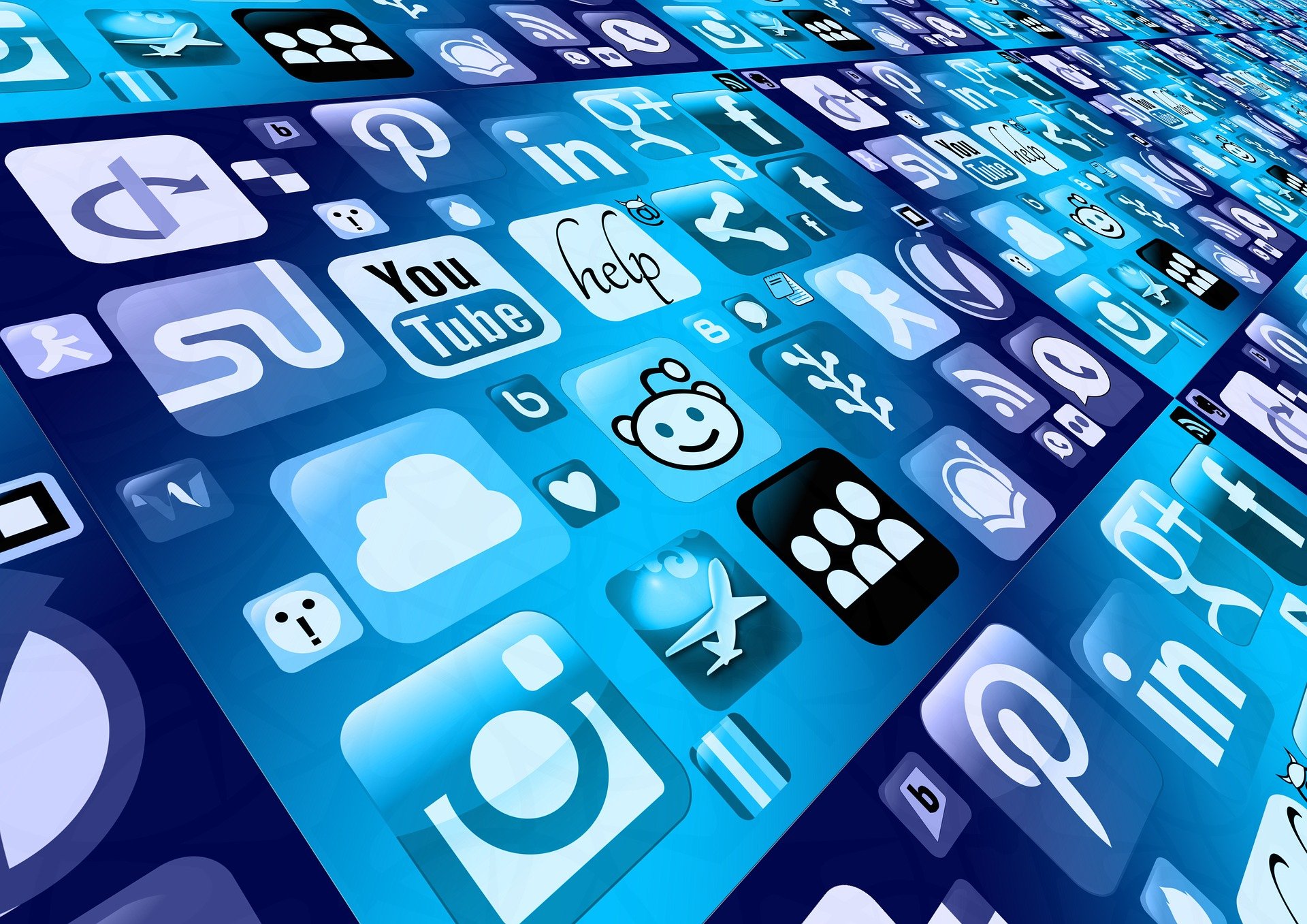 Social Media in Project Managment Social Media in Project Managment