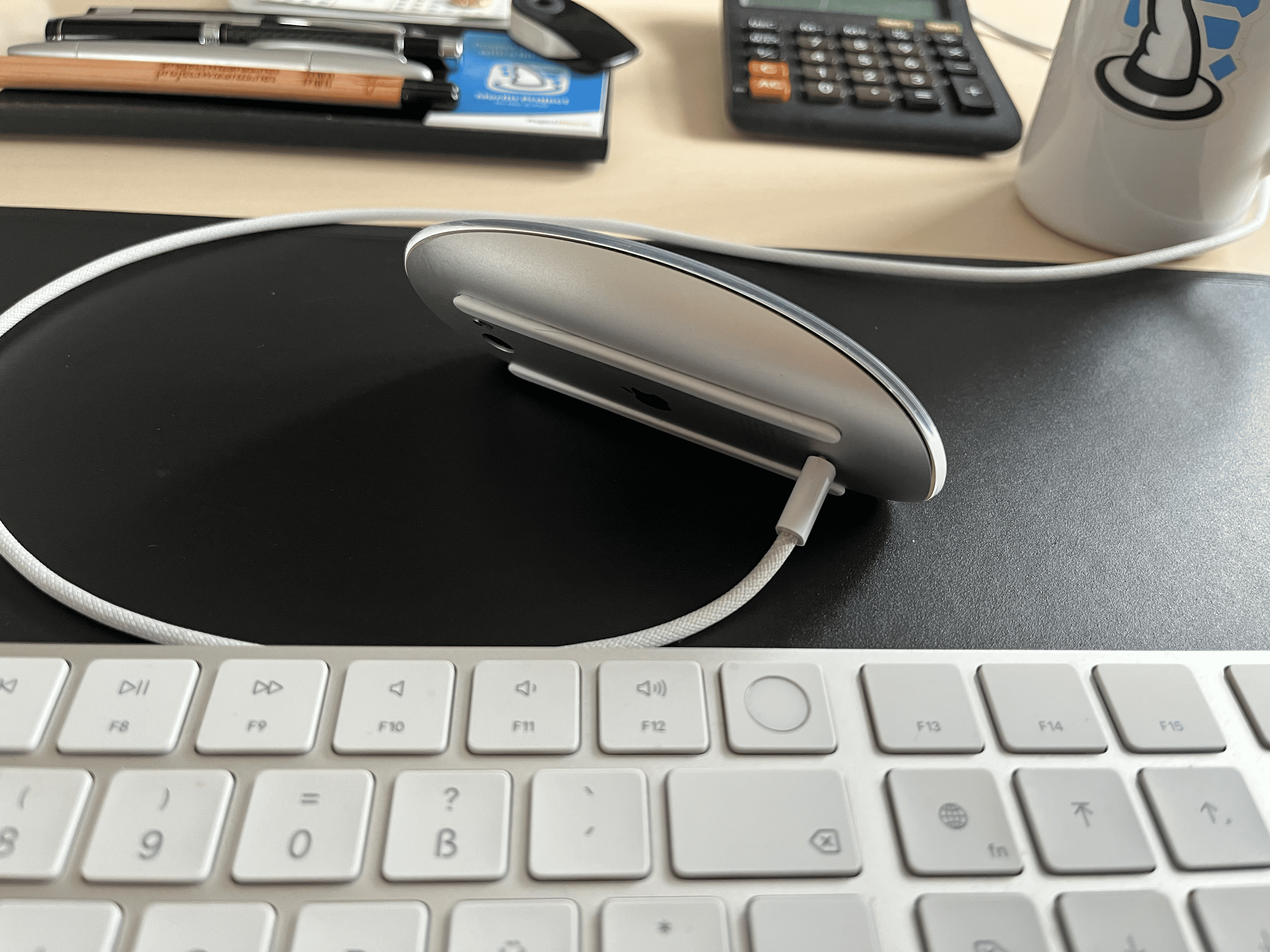 Cargue el Magic Mouse de Apple