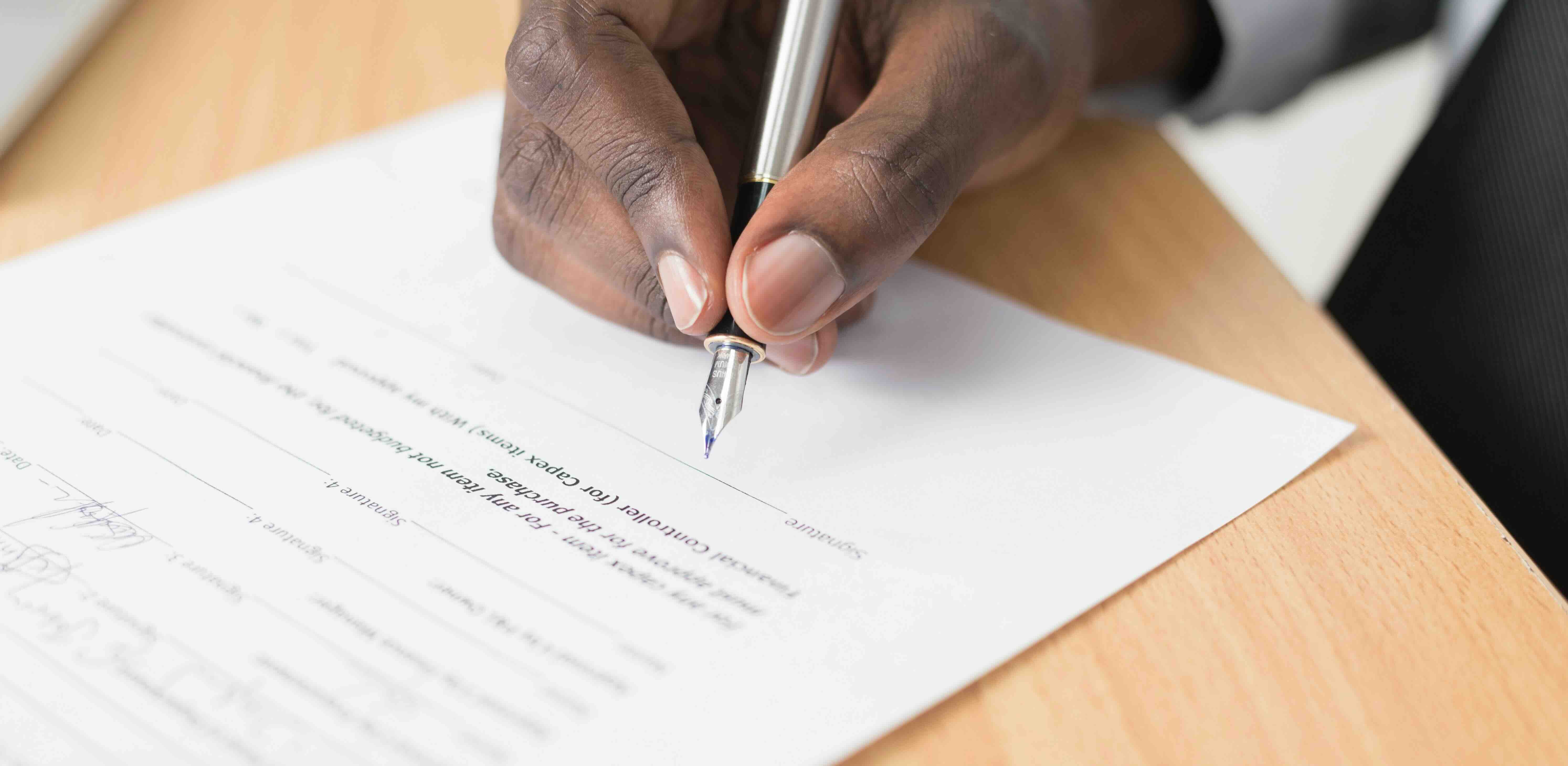 Explicación de los contratos: Precio fijo, M&M y Coste reembolsable Explicación de los contratos: Precio fijo, M&M y Coste reembolsable
