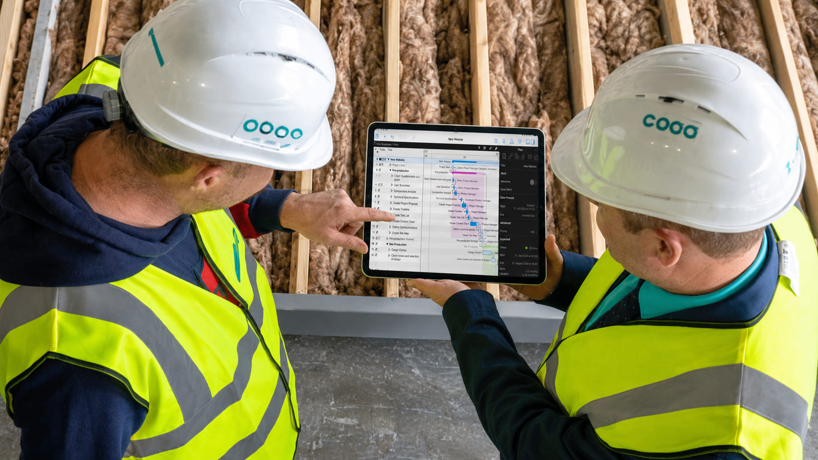 En tant qu'architecte, vous planifiez avec Merlin Project aussi bien sur le Mac au bureau que sur l'iPad directement sur le chantier. En tant qu'architecte, vous planifiez avec Merlin Project aussi bien sur le Mac au bureau que sur l'iPad directement sur le chantier.